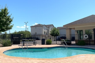 Building Photo - Whitestone Crossing