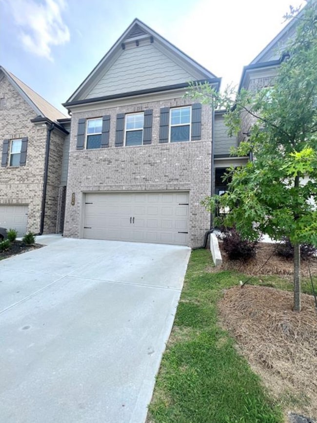 Building Photo - 3229 Weyhill Trl