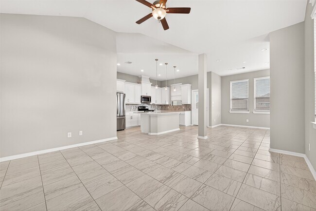 Building Photo - 9442 Starlight Oak Dr