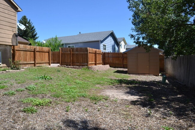 Building Photo - Cozy 4 Bedroom Bi-level in Security/Widefield