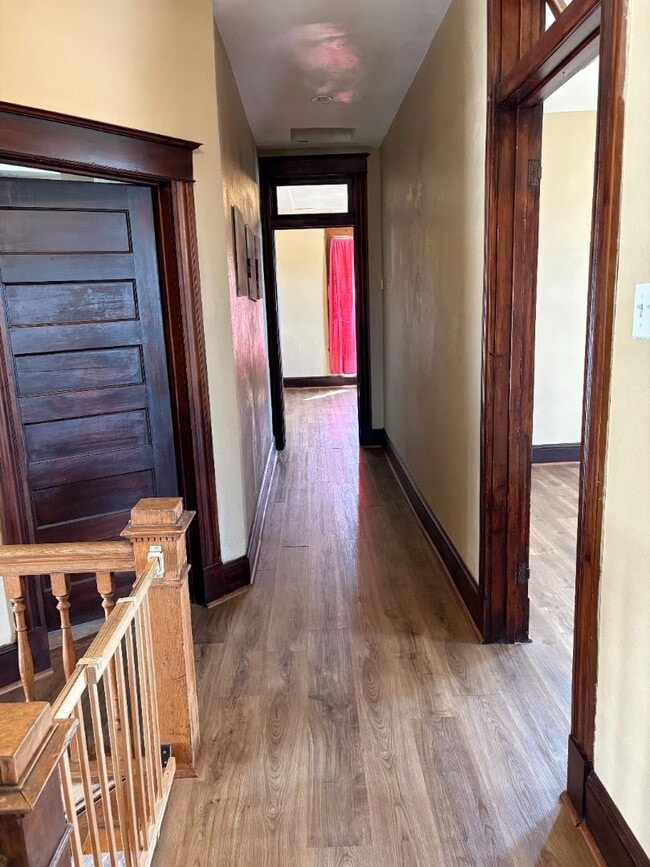 Building Photo - 327 Ash St