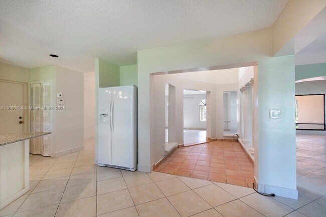 Building Photo - 161 SW 129th Ave