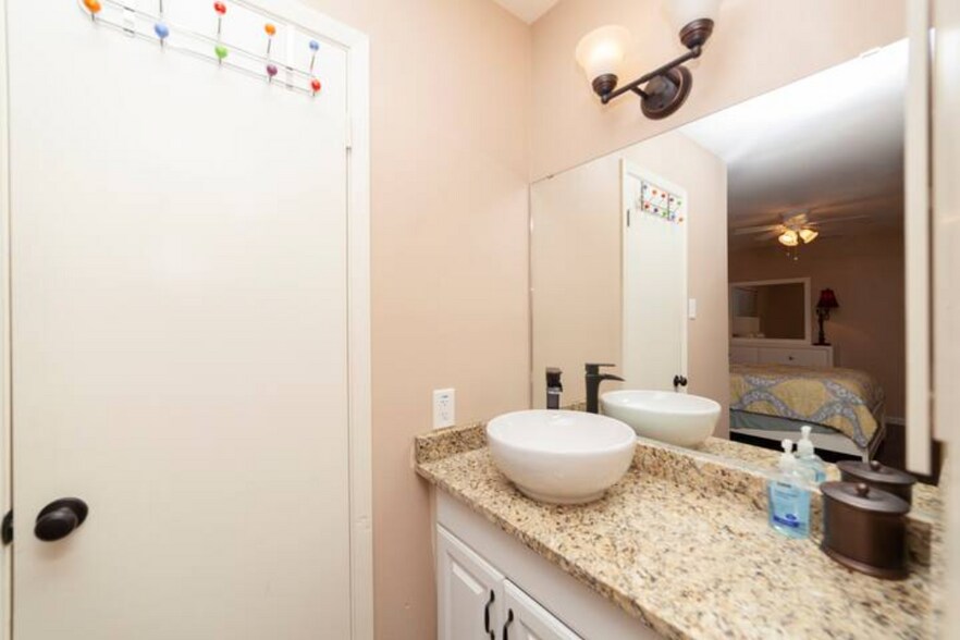Master bath lavatory - 303 Babcock Rd