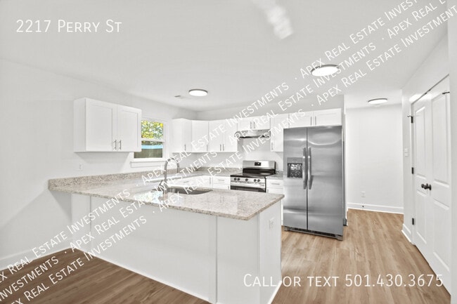 Building Photo - 2217 Perry St