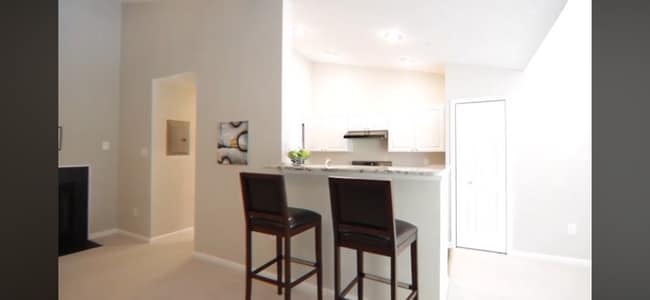 Building Photo - 2 Bedroom 2 Bathroom Condo