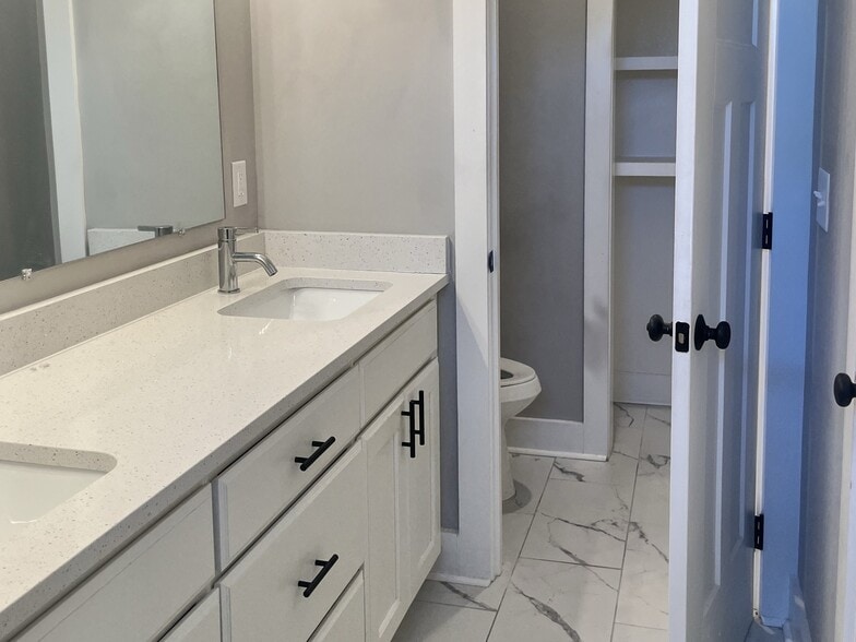 Building Photo - 317 Lambuth Blvd