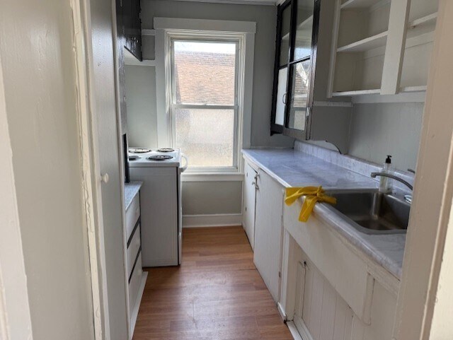 Building Photo - 162 Hanover St