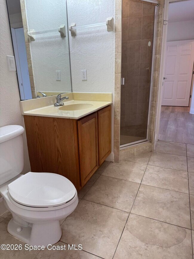 Building Photo - 817 Mystic Dr