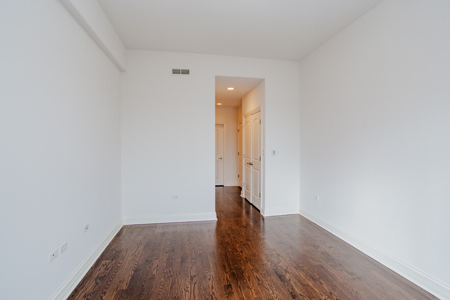 Building Photo - 3630 N Harlem Ave