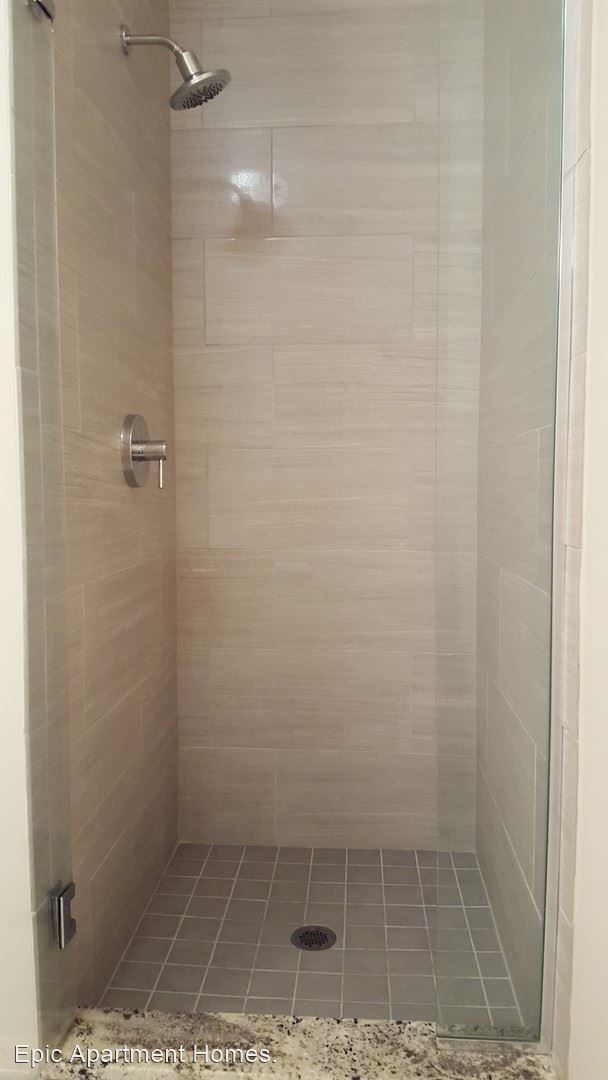 Building Photo - 4905 S Elberon St