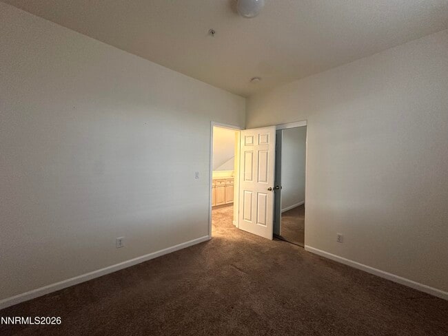 Building Photo - 6227 Ingleston Dr