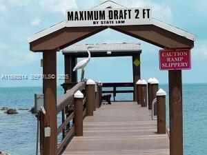 Building Photo - 333 Bayview Ave