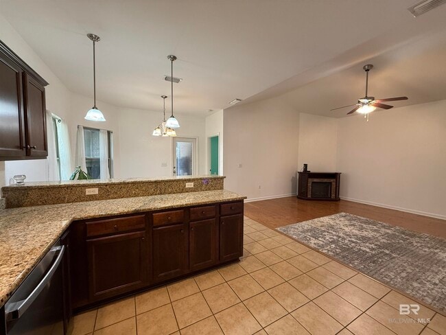 Building Photo - 10720 Dunmore Dr