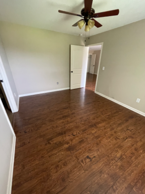 Building Photo - 228 Vanover Ln