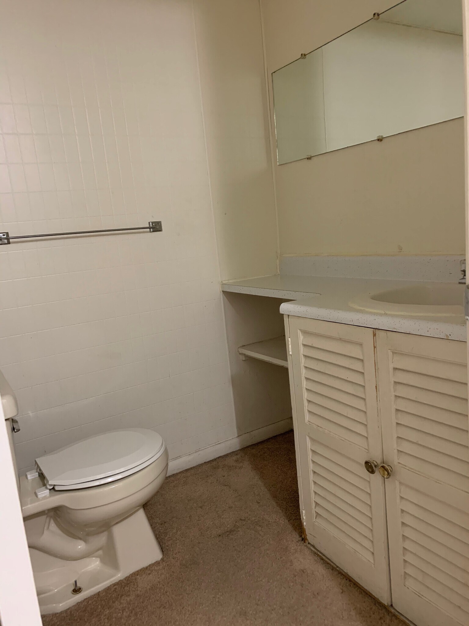 Bathroom - 328 Hermit St