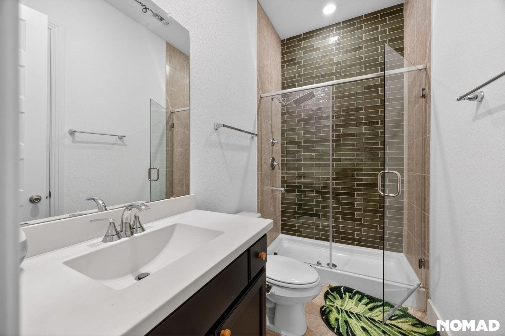 Building Photo - 1120 Saddle Ridge Dr