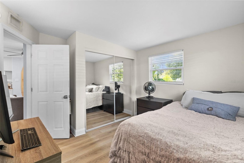 Building Photo - 7095 111th St N