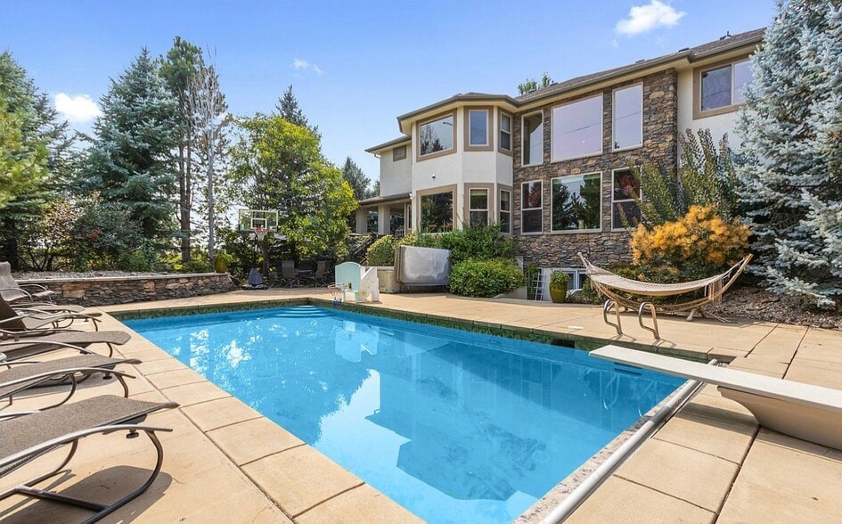 Backyard Oasis - 502 Stardance Way