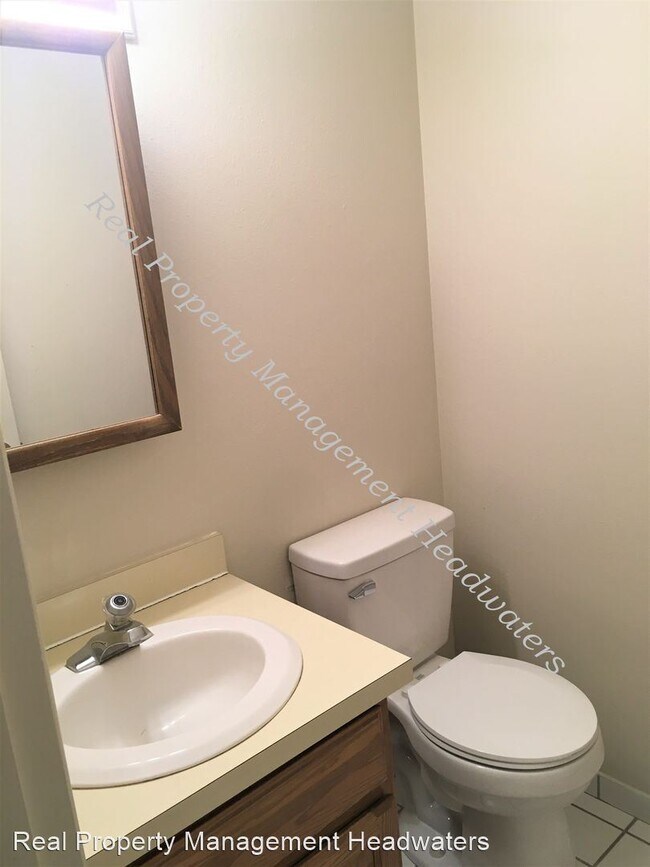 Building Photo - 3 br, 2.5 bath House - 1560 Williamsburg Road
