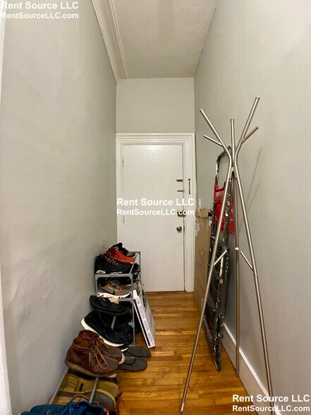 Building Photo - 271 Highland Ave