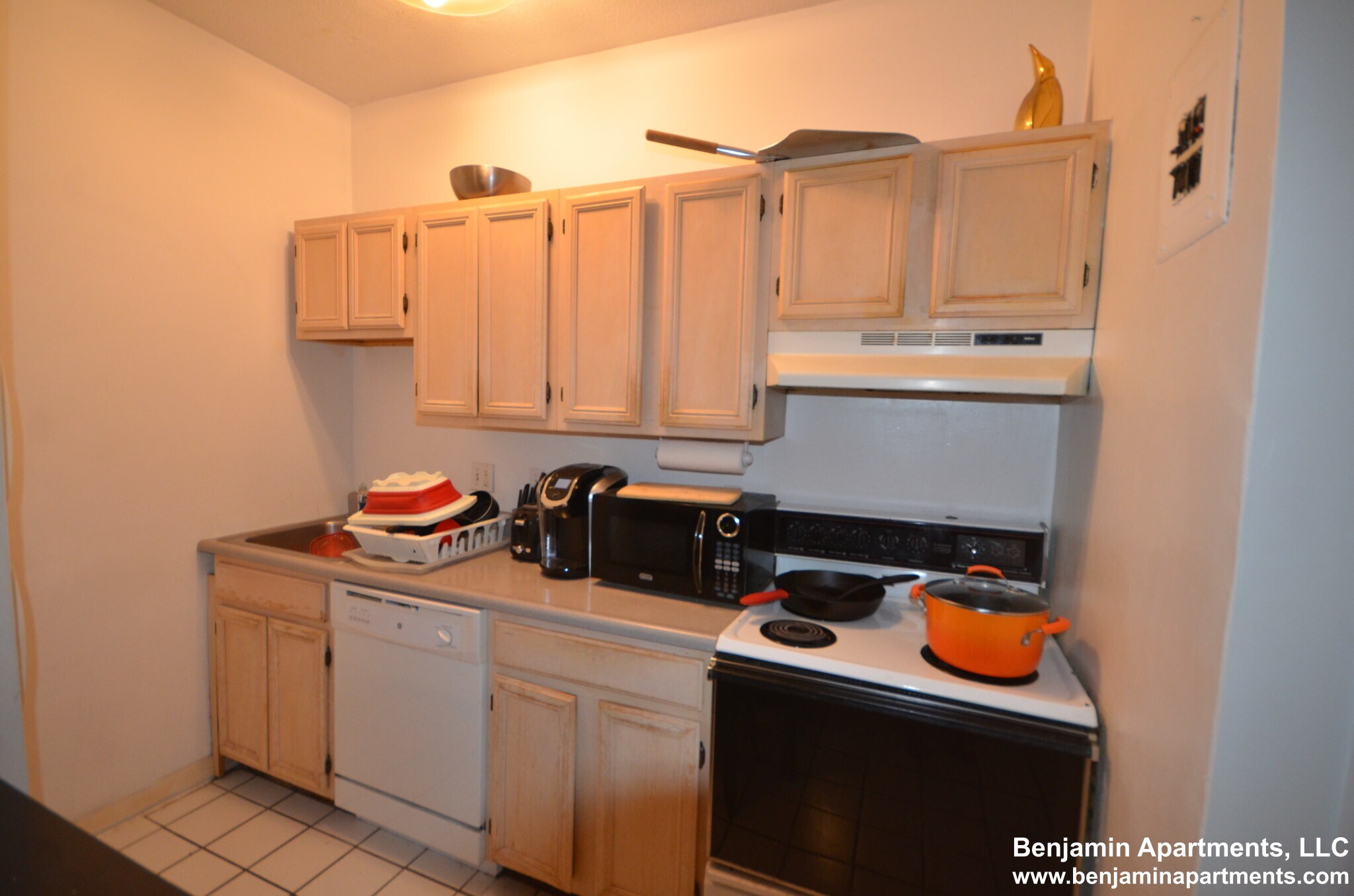 Building Photo - 50 Evergreen St