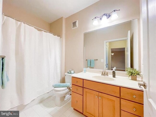 Building Photo - 8612 Wintergreen Ct