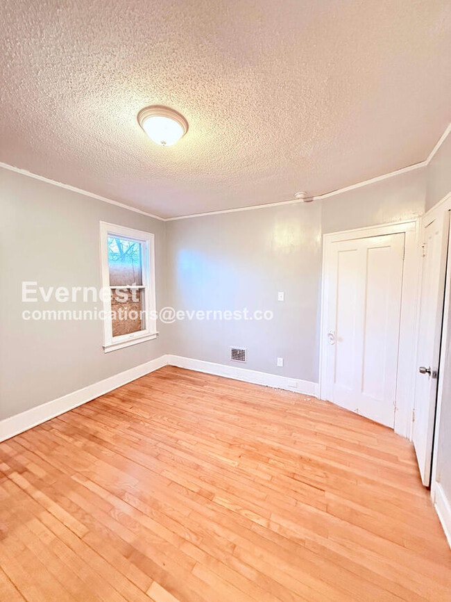 Building Photo - 12701 Northlawn St