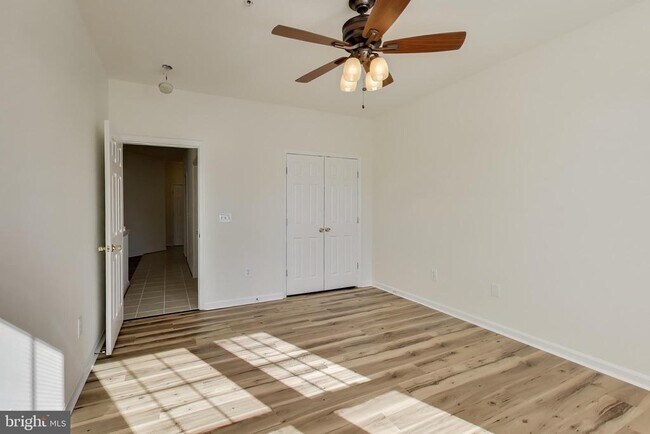 Building Photo - 13901 Belle Chasse Blvd