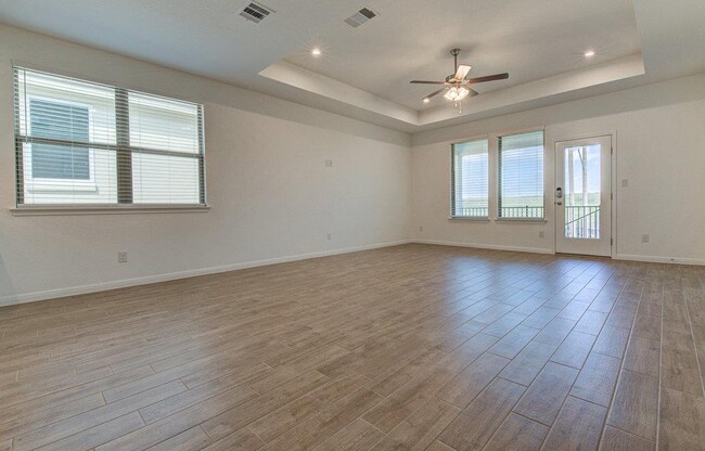 Building Photo - 4537 Lucabella Ln