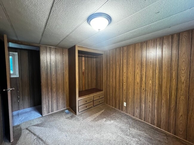 Building Photo - Cozy 2 Bedroom in Ferndale!