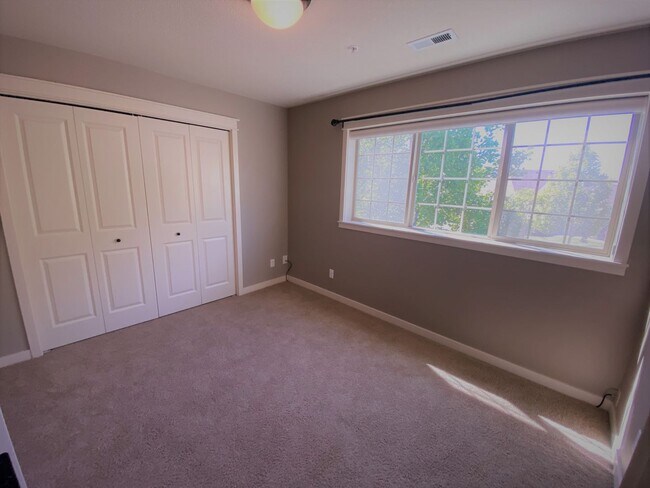 Building Photo - 28839 SW Costa Cir W
