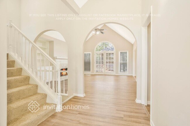 Building Photo - 2447 Doubletree Dr NW