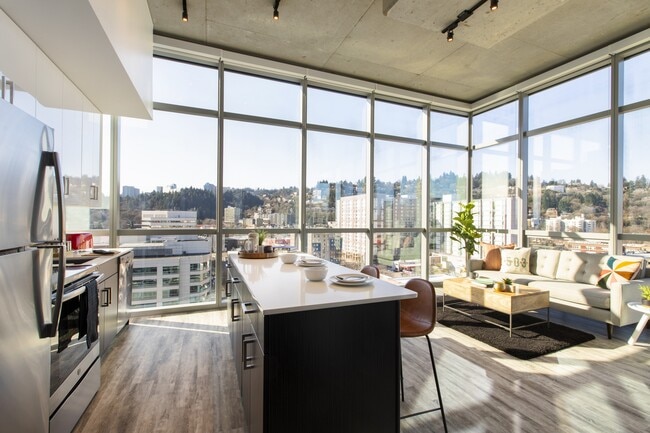 Floor-to-ceiling windows that fill the space with natural light - Collective on 4th