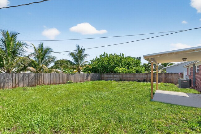 Building Photo - 5821 Urdea Rd