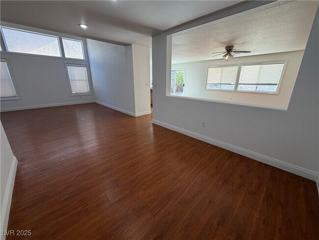 Building Photo - 9843 Ashton Pines Ct