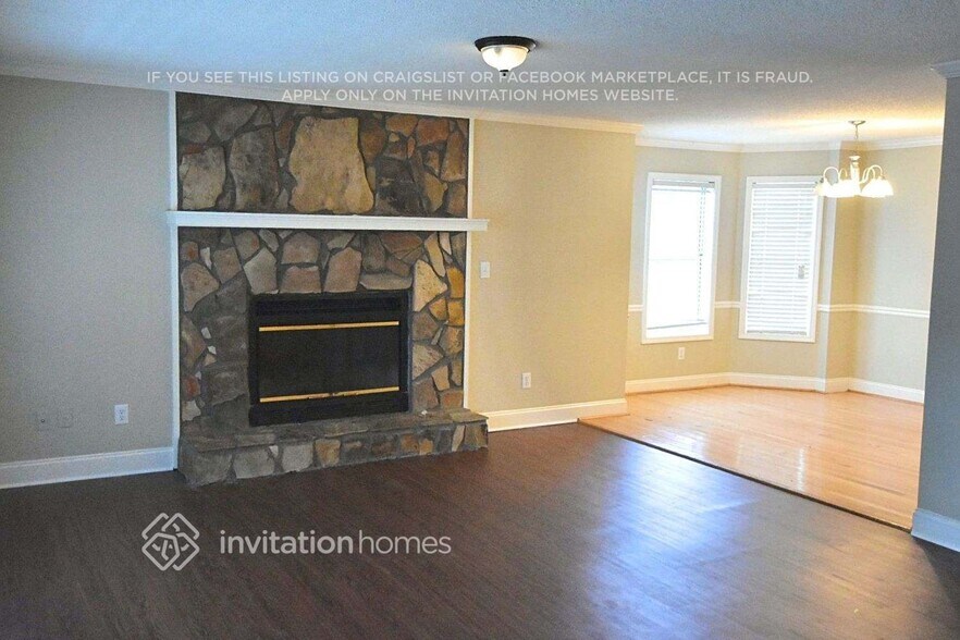 Building Photo - 4200 Pullman Ln
