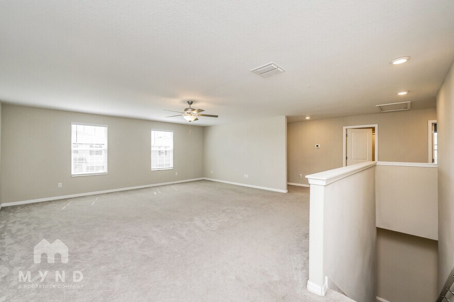 Building Photo - 31526 Sun Kettle Lp