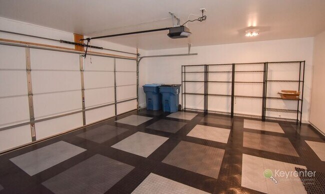 Building Photo - 320 Schadle Rd