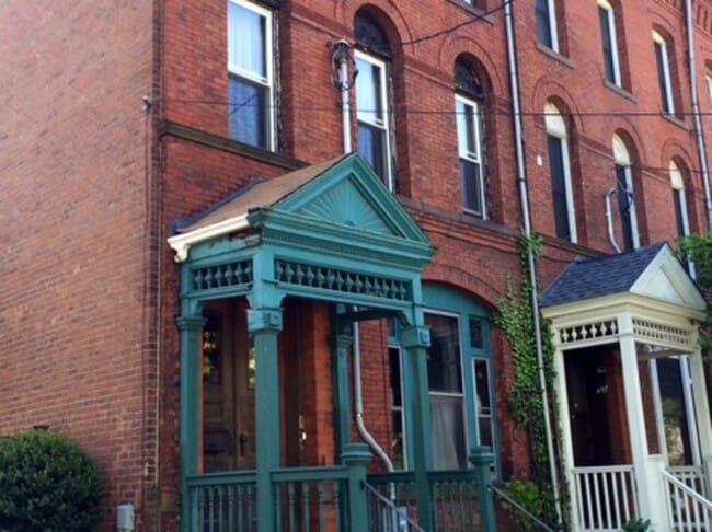 Building Photo - 74 Pearl St
