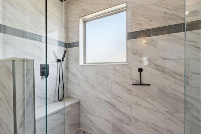 Building Photo - 151 Humphry Ct