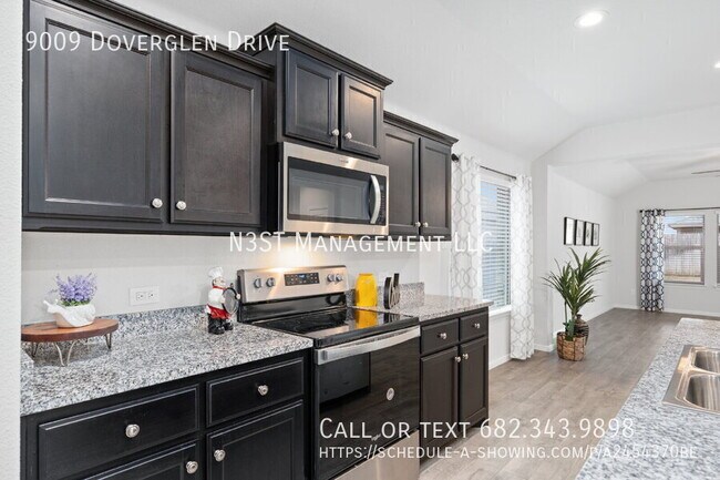 Building Photo - 9009 Doverglen Dr