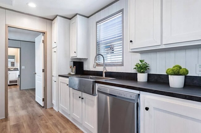 Building Photo - 217 Timothy Trl