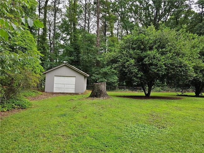 Building Photo - 2030 Veracruz Dr SW