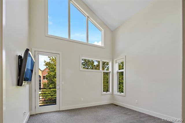 Building Photo - 2414 Glenarm Pl