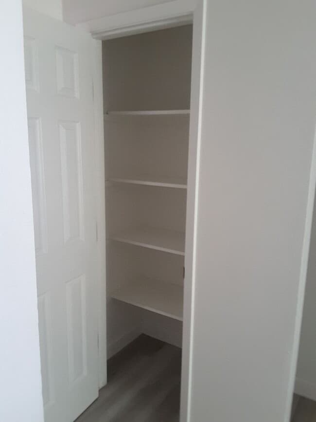 Building Photo - NEWLY REMODELED, SPACIOUS 2 BEDROOM 1 BATH CONDO IN WILDCREEK GARDENS