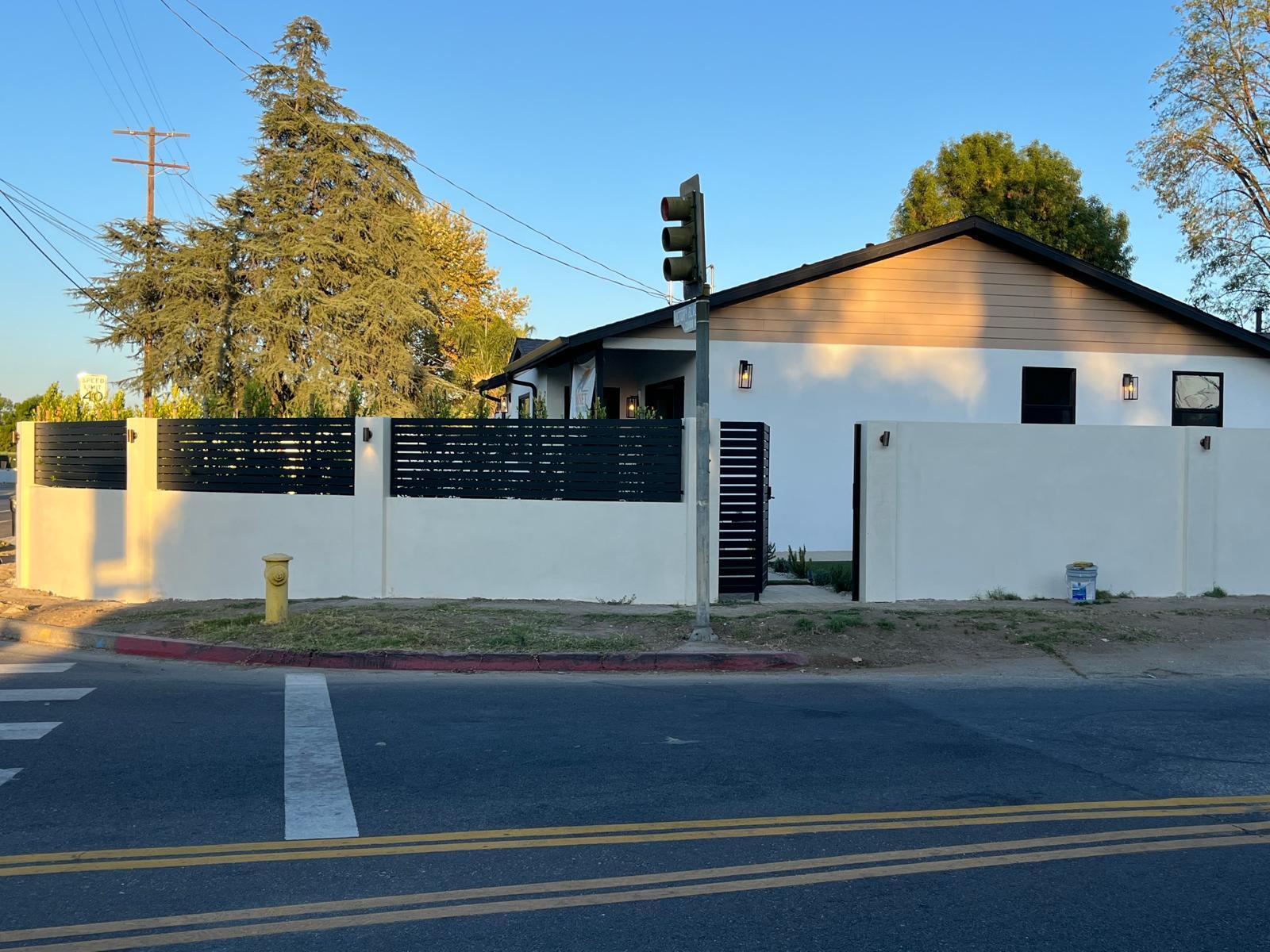 Building Photo - 23140 Victory Blvd