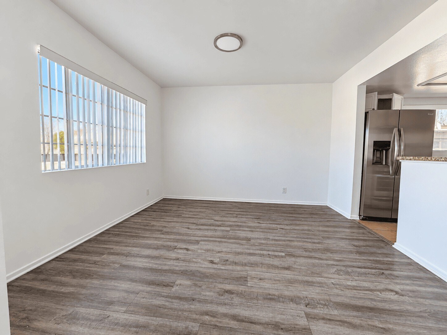 Building Photo - 4454 Coldwater Canyon Ave