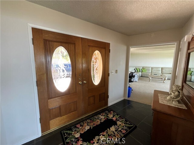 Building Photo - 3160 Crownview Dr