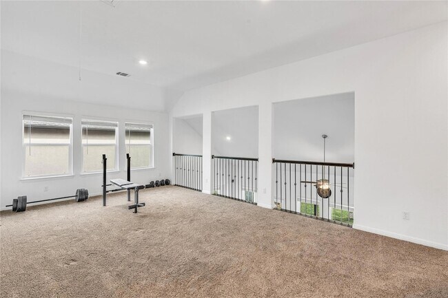 Building Photo - 133 Lenera Dr