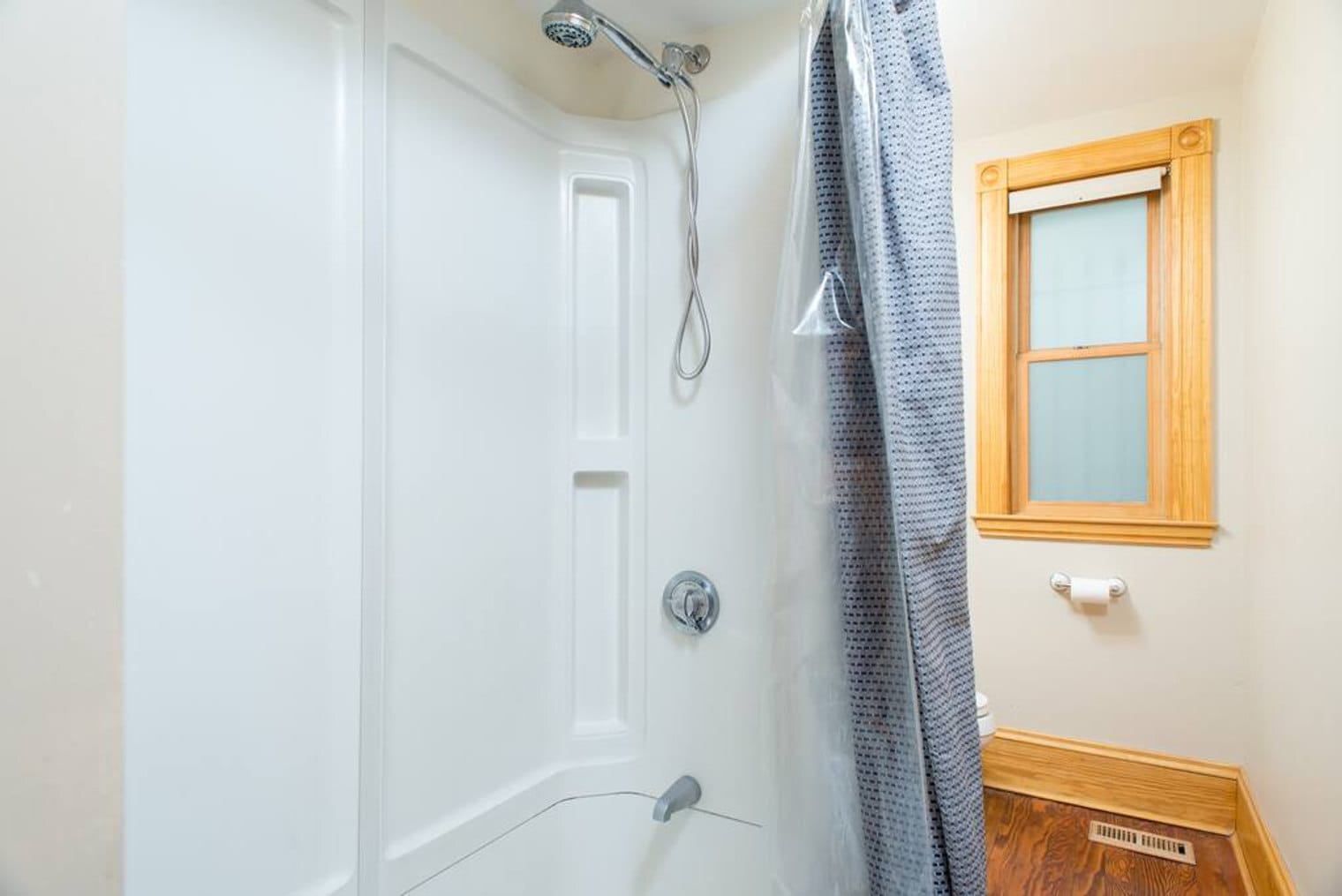 Building Photo - 230 Boston St